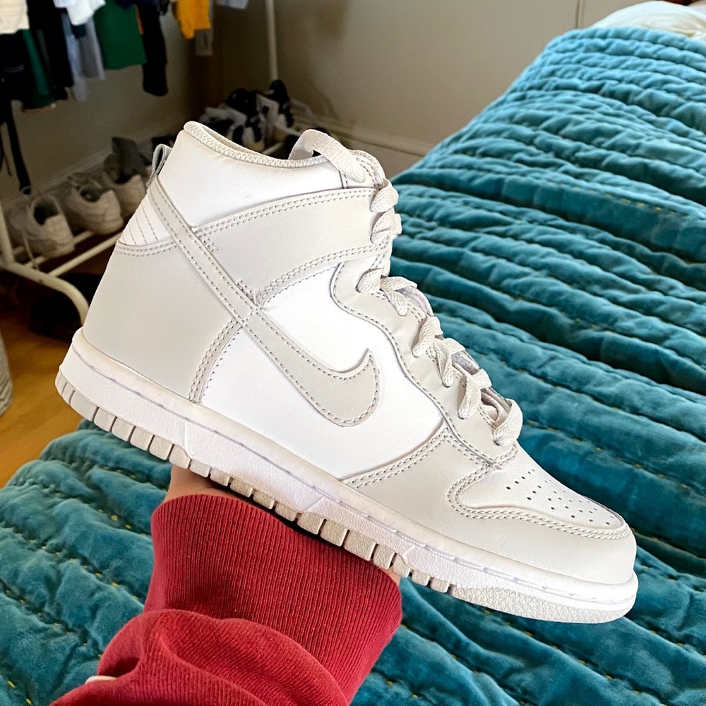NIKE Dunk High Big Kid’s Shoe